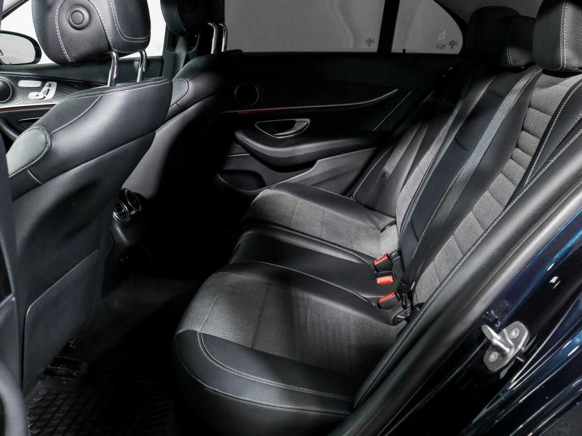 Mercedes-Benz E-Класс 300, 2017 Фото №10