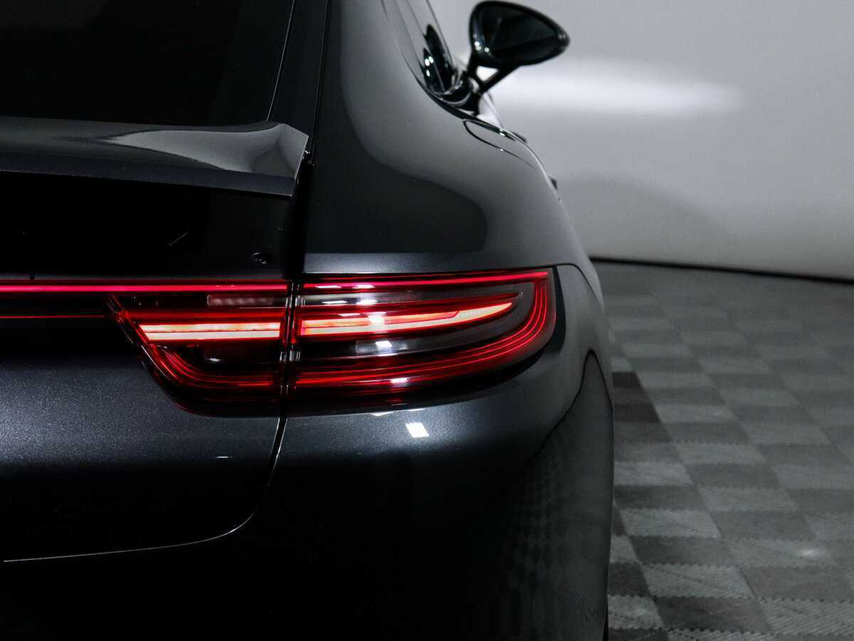Porsche Panamera 4 E-Hybrid, 2019 Фото №21