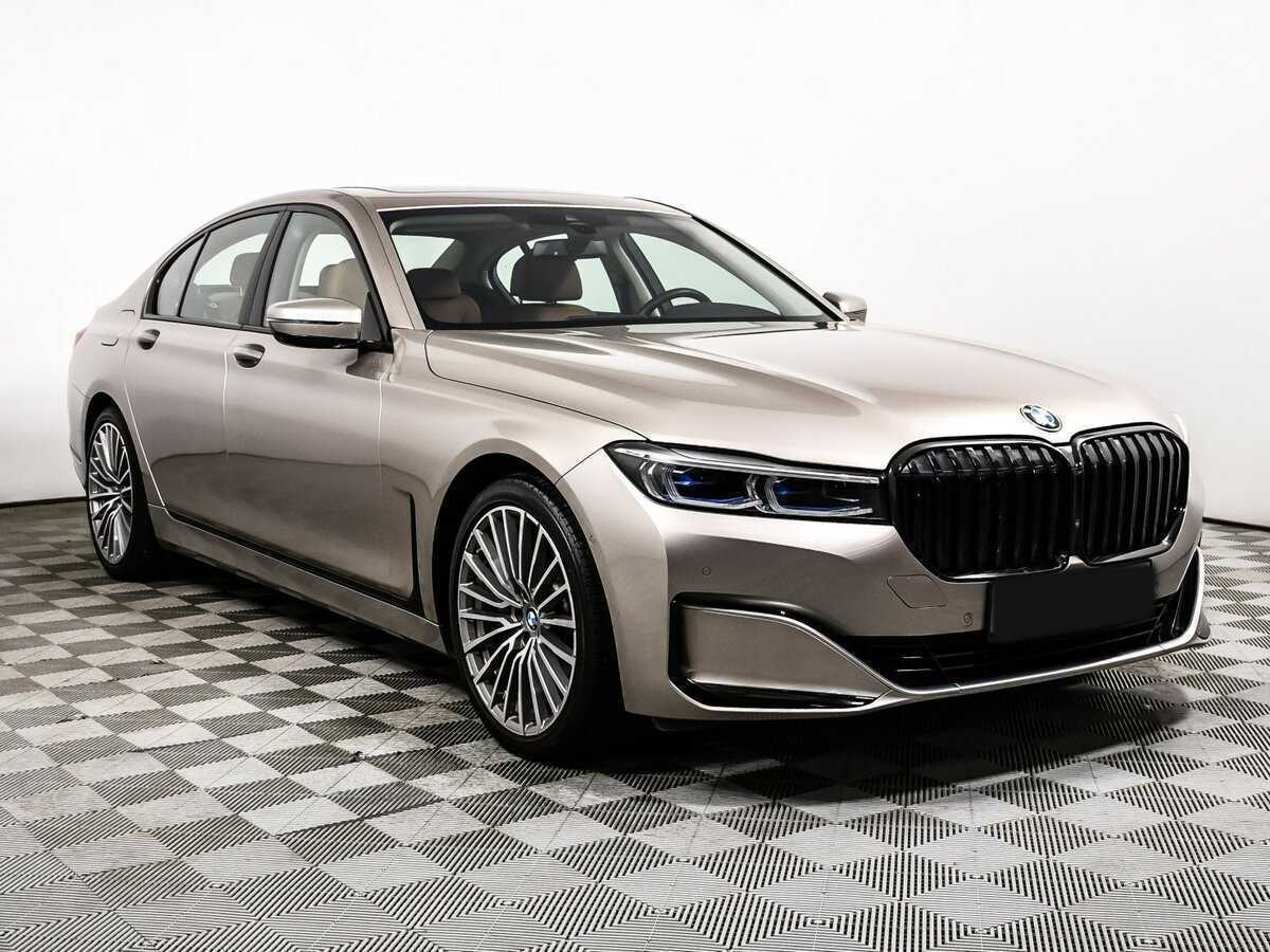 BMW 7 серии 745e, 2019 - 50 846 км. | Фото №3