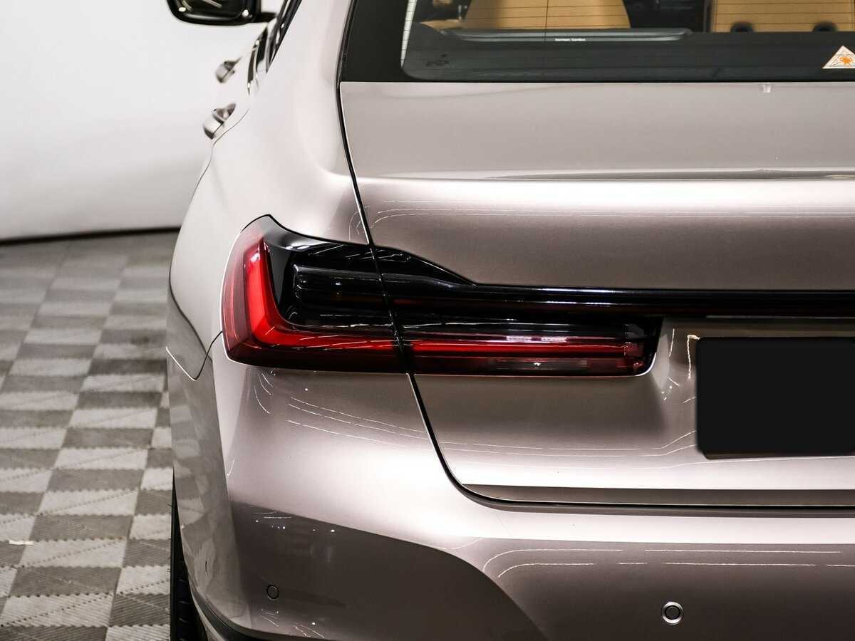 BMW 7 серии 745e, 2019 Фото №17