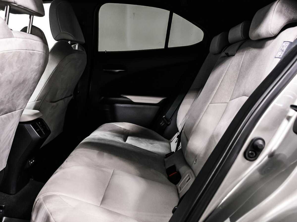 Lexus UX 200, 2021 Фото №13