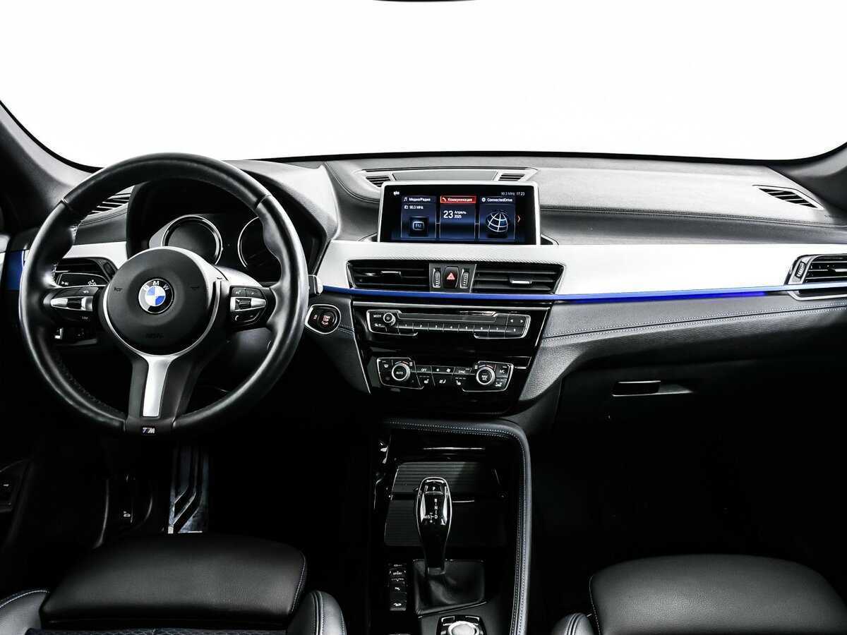 BMW X1 20i xDrive, 2021 Фото №11