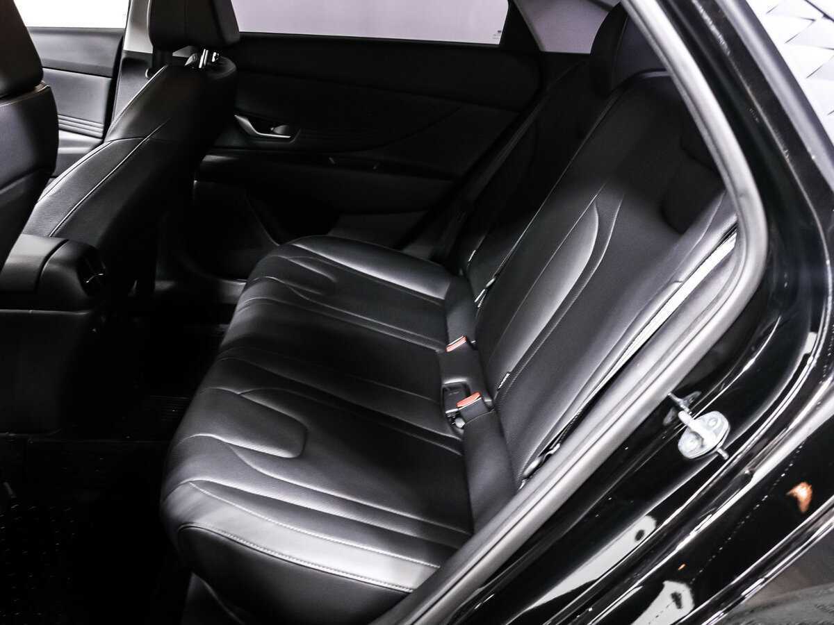 Hyundai Elantra, 2024 Фото №13