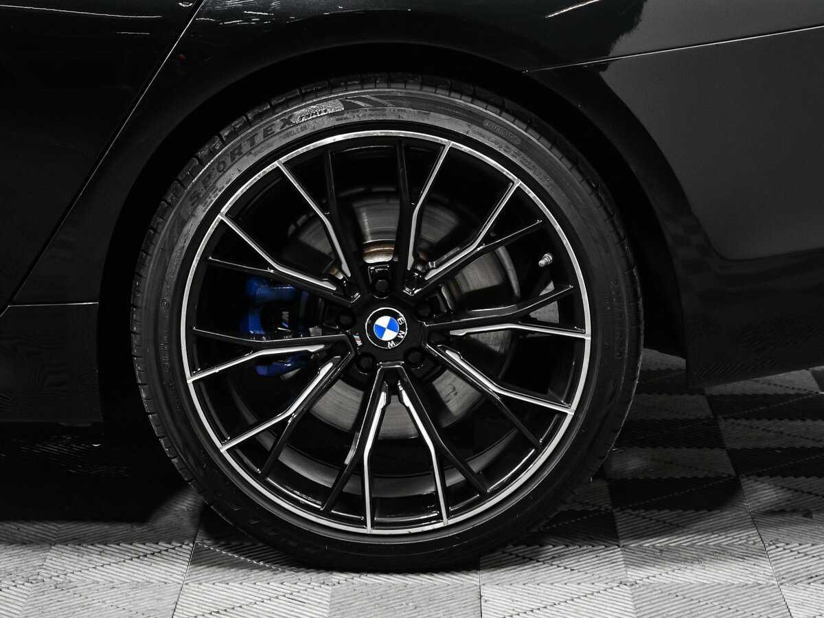 BMW 5 серии 530d xDrive, 2018 Фото №20