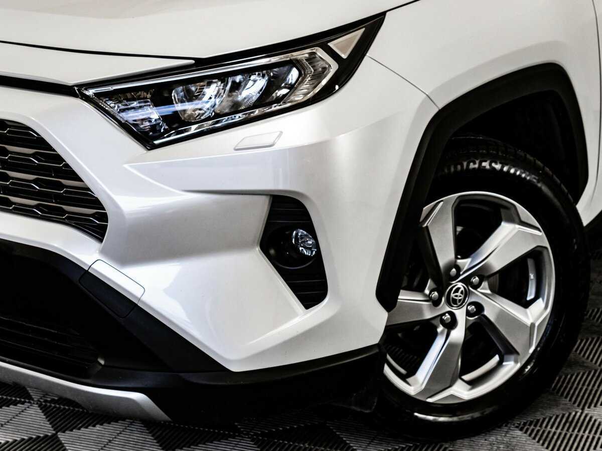 Toyota RAV4, 2020 - 60 000 км. | Фото №2