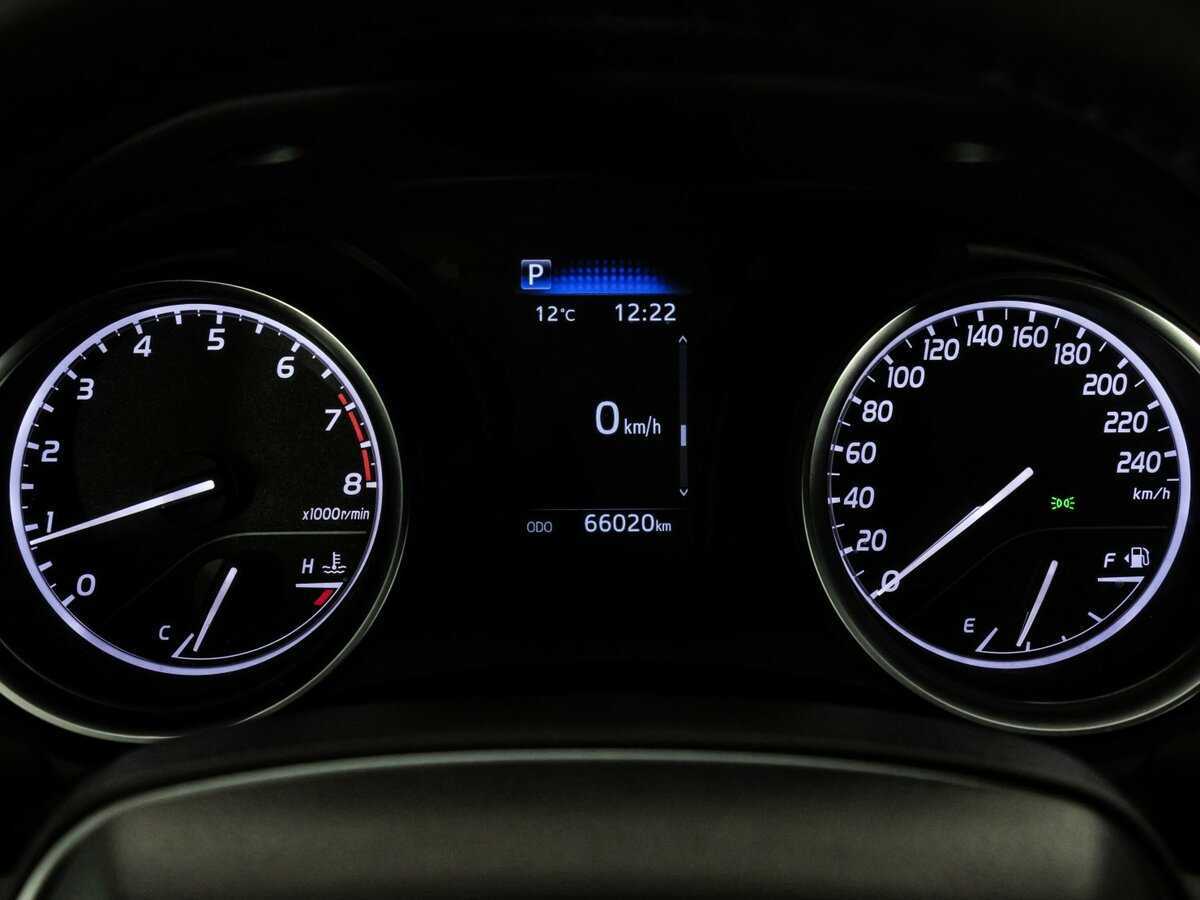 Toyota Camry, 2021 Фото №18