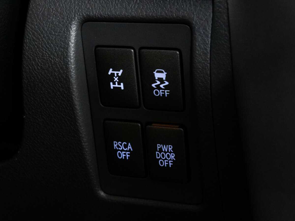 Lexus LX 570, 2008 Фото №24