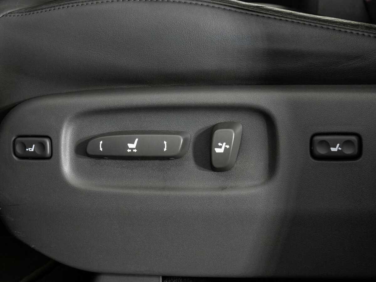 Lexus LX 570, 2008 Фото №28