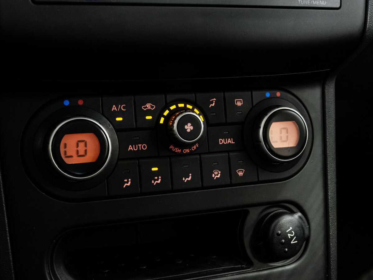 Nissan Qashqai, 2011 Фото №12