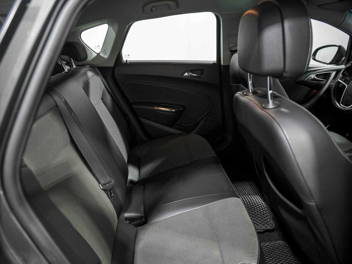 Opel Astra, 2011 Фото №13