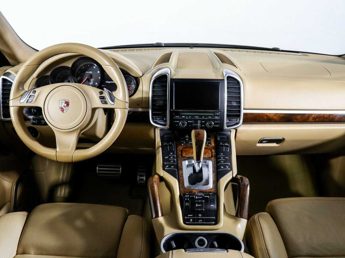 Porsche Cayenne Turbo, 2010 Фото №9