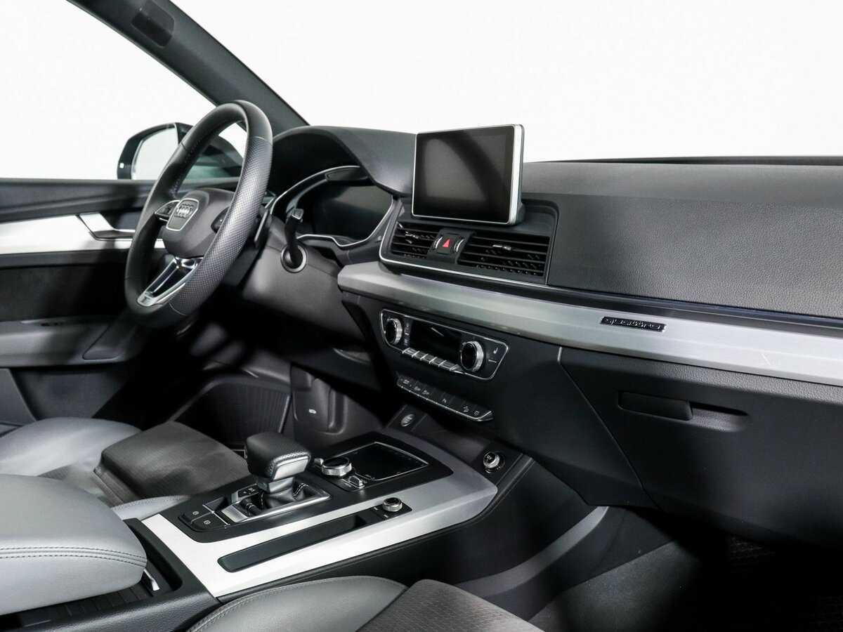 Audi Q5 45 TFSI, 2020 - 29 112 км. | Фото №6