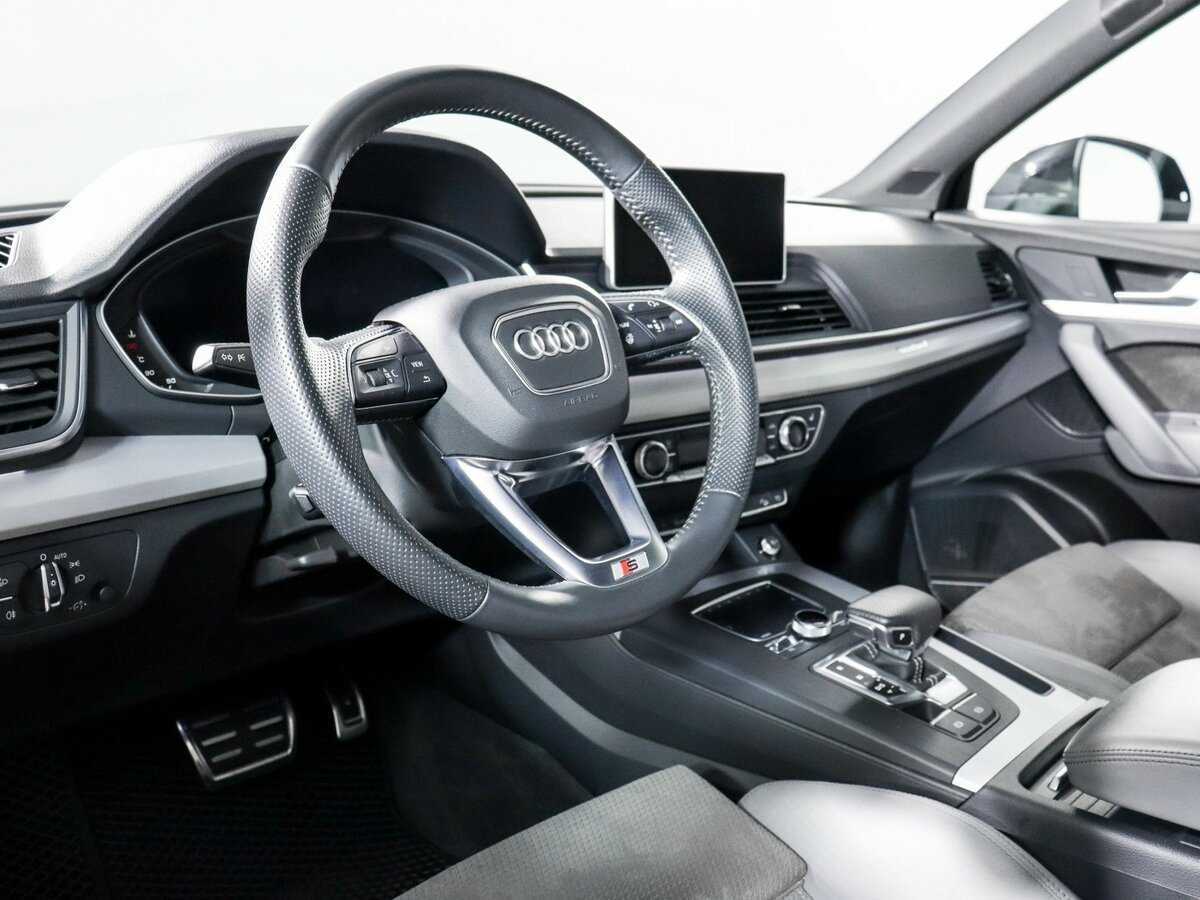 Audi Q5 45 TFSI, 2020 Фото №11