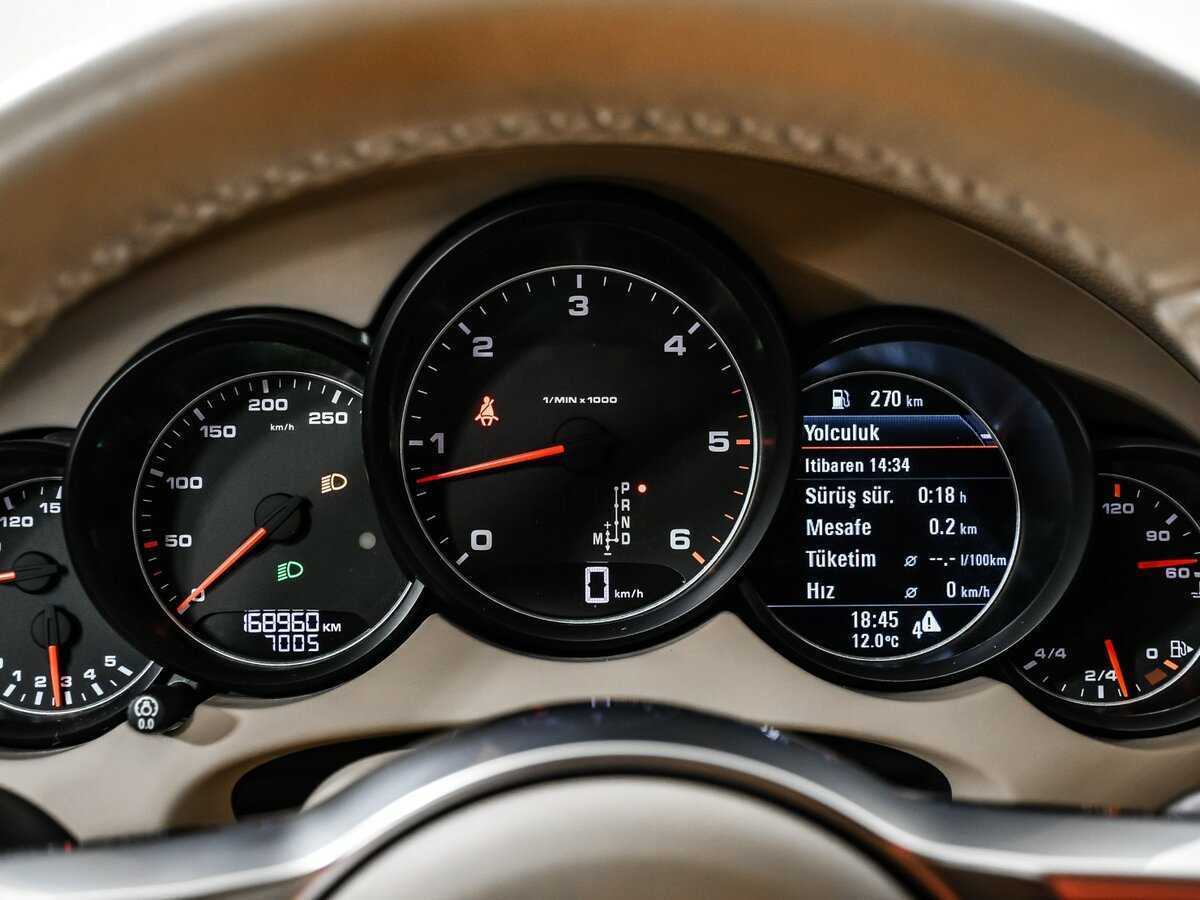 Porsche Cayenne Diesel, 2016 Фото №10