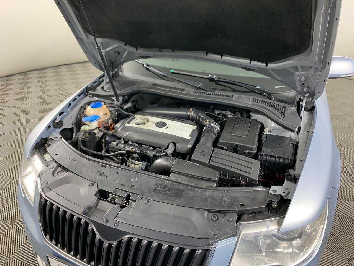 Skoda Superb, 2011 Фото №11