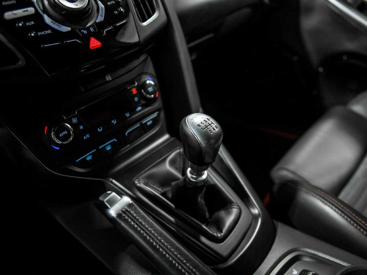 Ford Focus ST, 2012 Фото №11