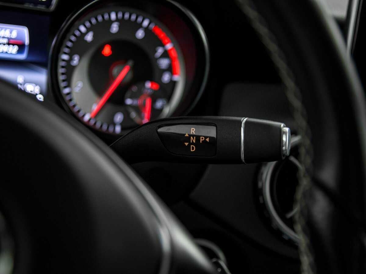 Mercedes-Benz GLA 200, 2016 Фото №9