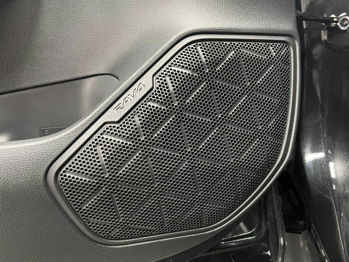 Toyota RAV4, 2023 Фото №20