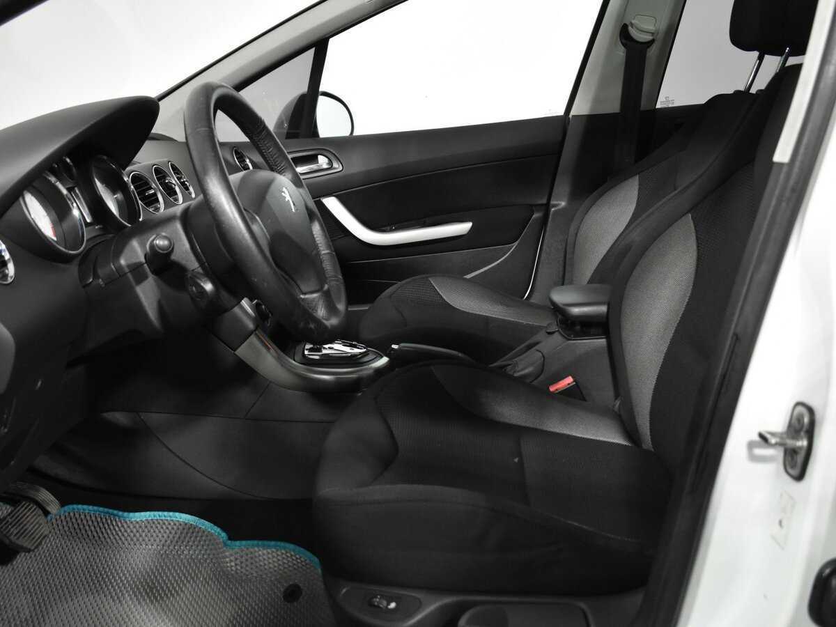 Peugeot 308, 2009 Фото №9