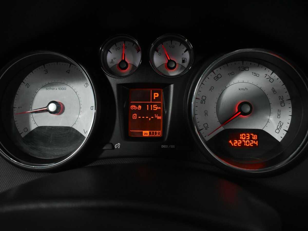 Peugeot 308, 2009 Фото №14