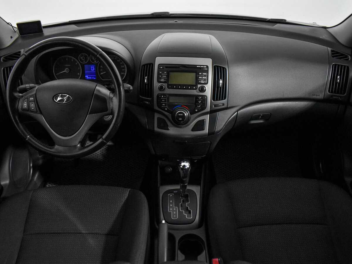 Hyundai i30, 2009 Фото №14