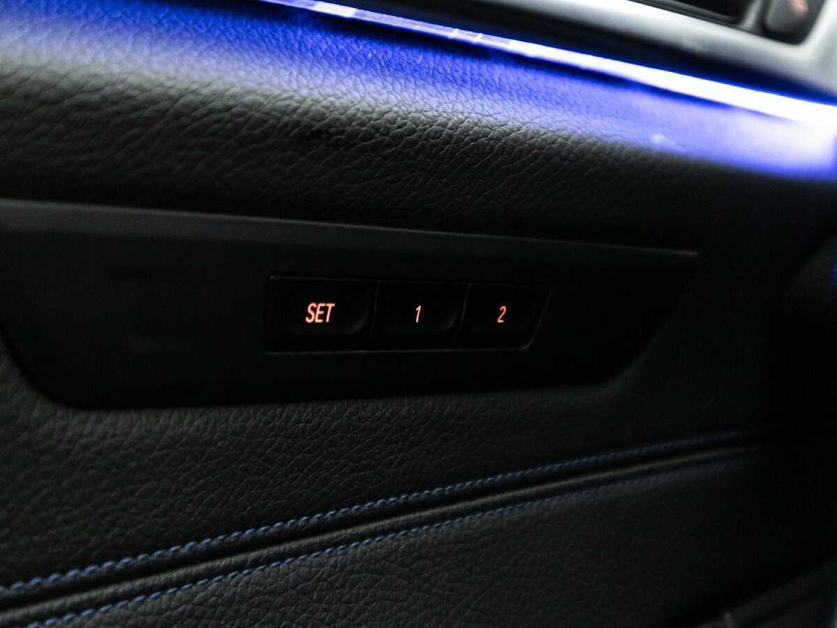 BMW 5 серии 530i xDrive, 2019 Фото №19