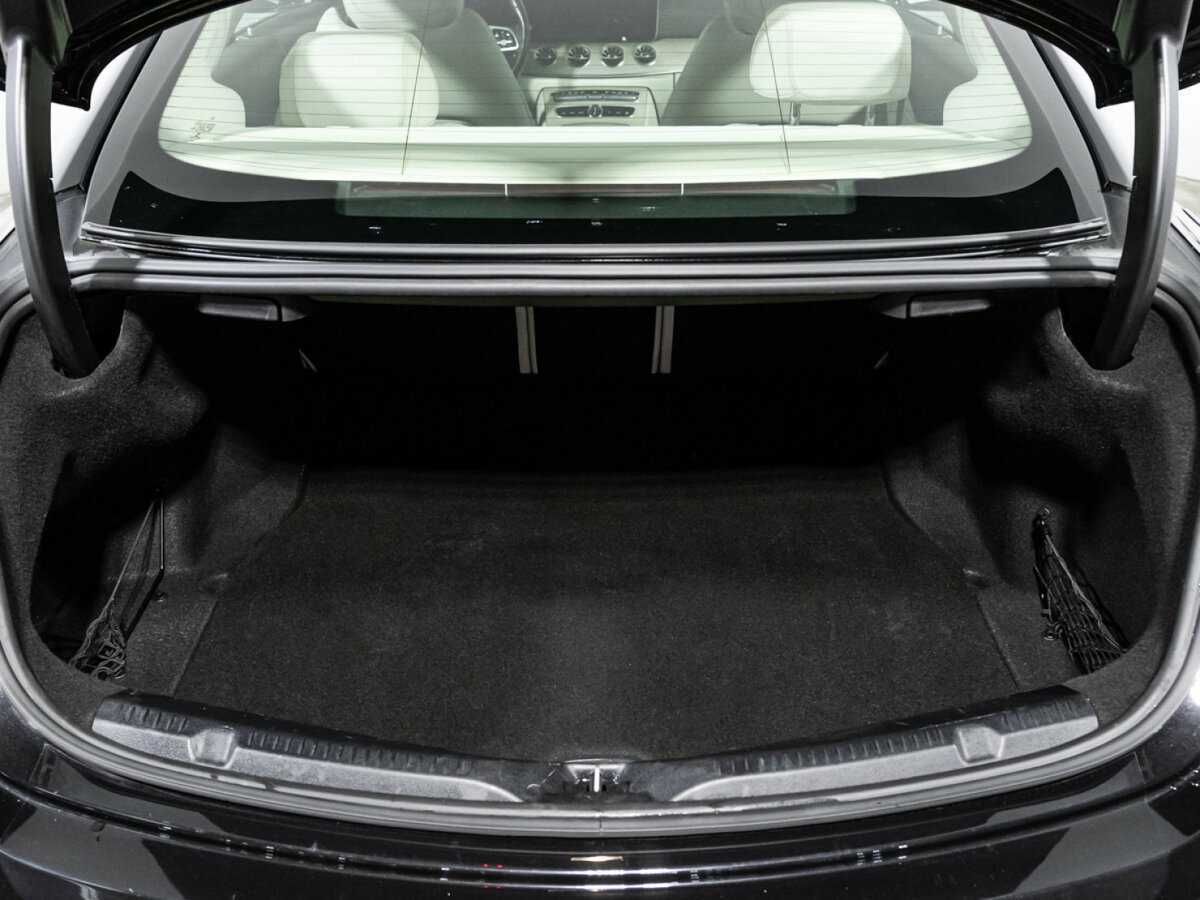 Mercedes-Benz E-Класс 200, 2019 Фото №15