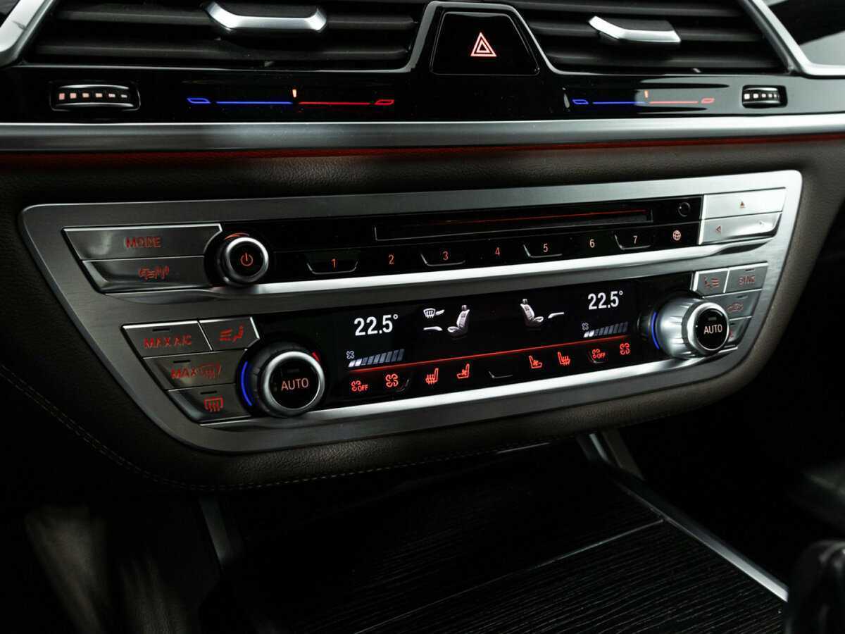 BMW 7 серии Long 730Ld xDrive, 2017 Фото №22