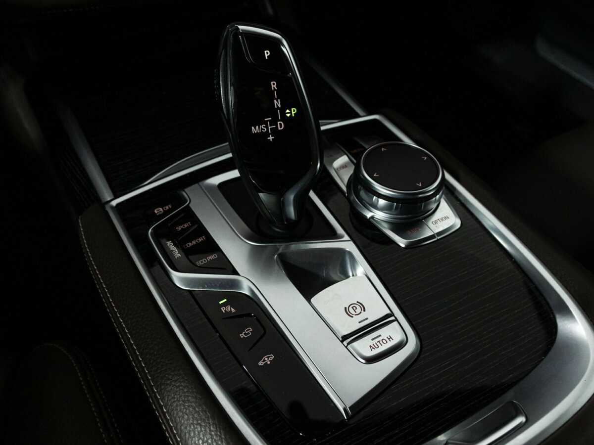 BMW 7 серии Long 730Ld xDrive, 2017 Фото №23