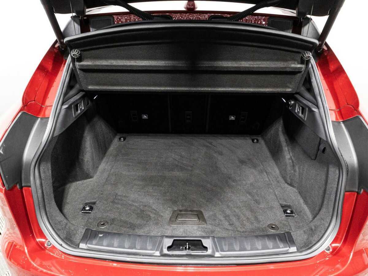 Jaguar F-Pace, 2018 Фото №15