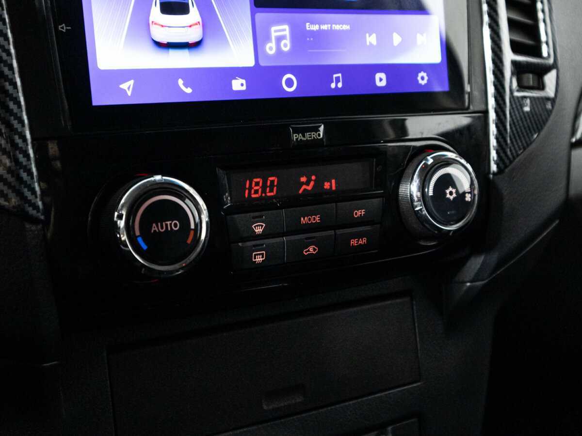 Mitsubishi Pajero, 2014 Фото №16