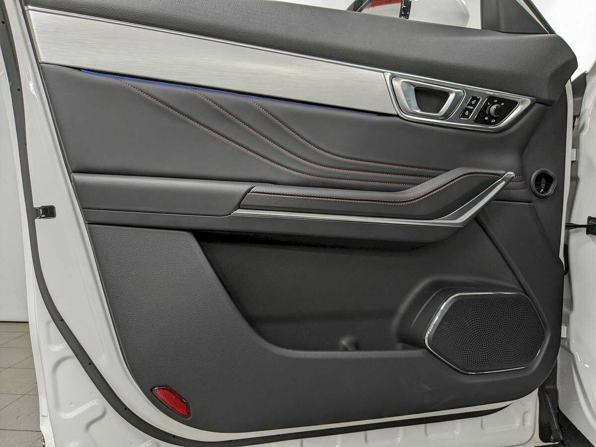 FAW Bestune T99, 2023 Фото №11