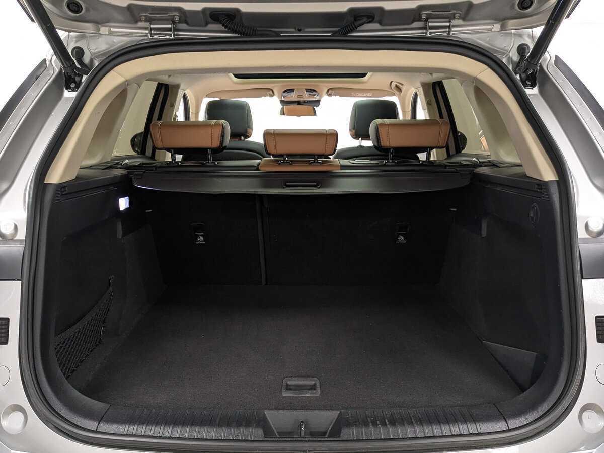 FAW Bestune T99 6-speed, 2023 Фото №10