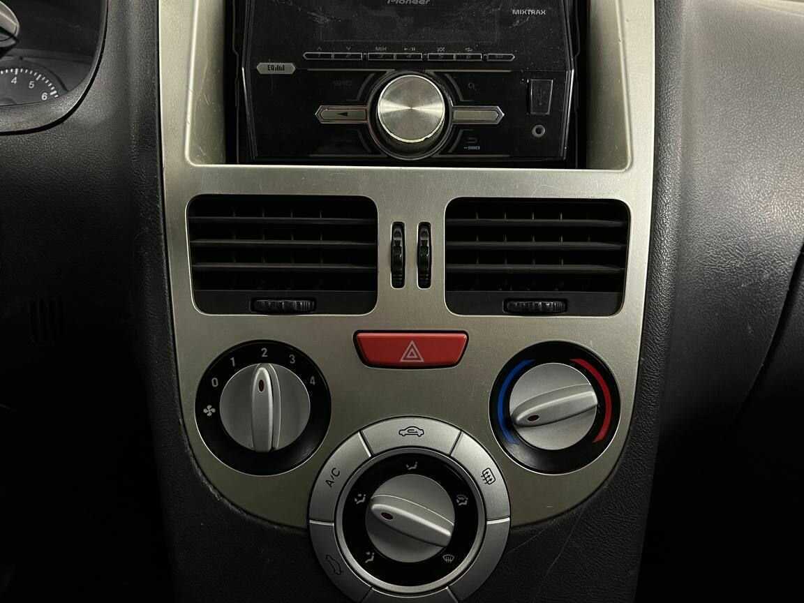 Chery Very (A13), 2011 Фото №19