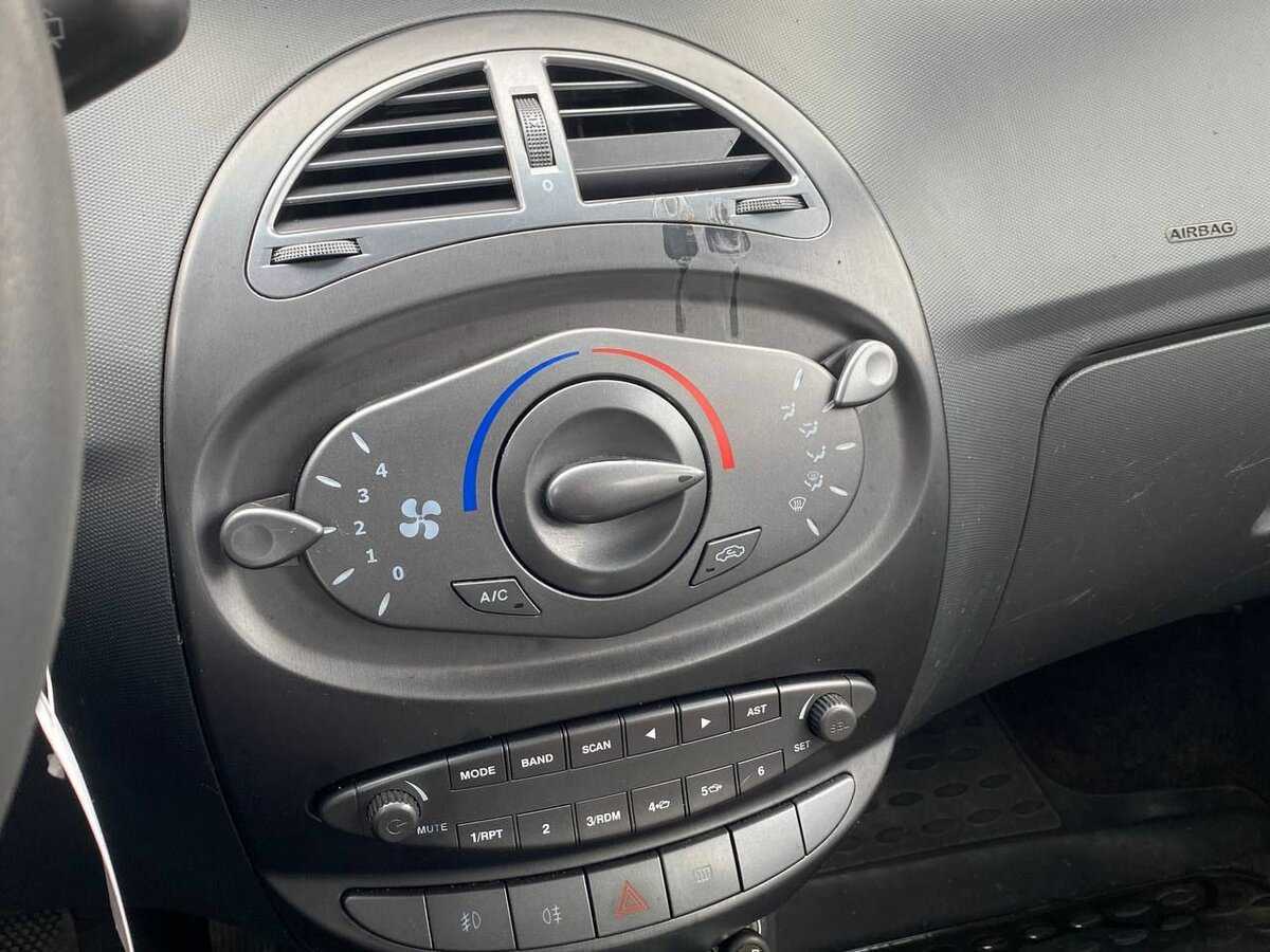 Chery IndiS (S18D), 2012 Фото №12