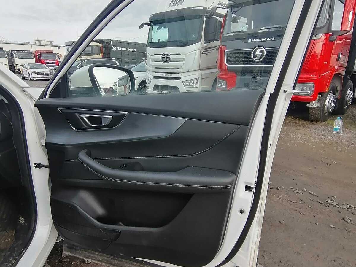 Chery Tiggo 4 Pro, 2023 Фото №12