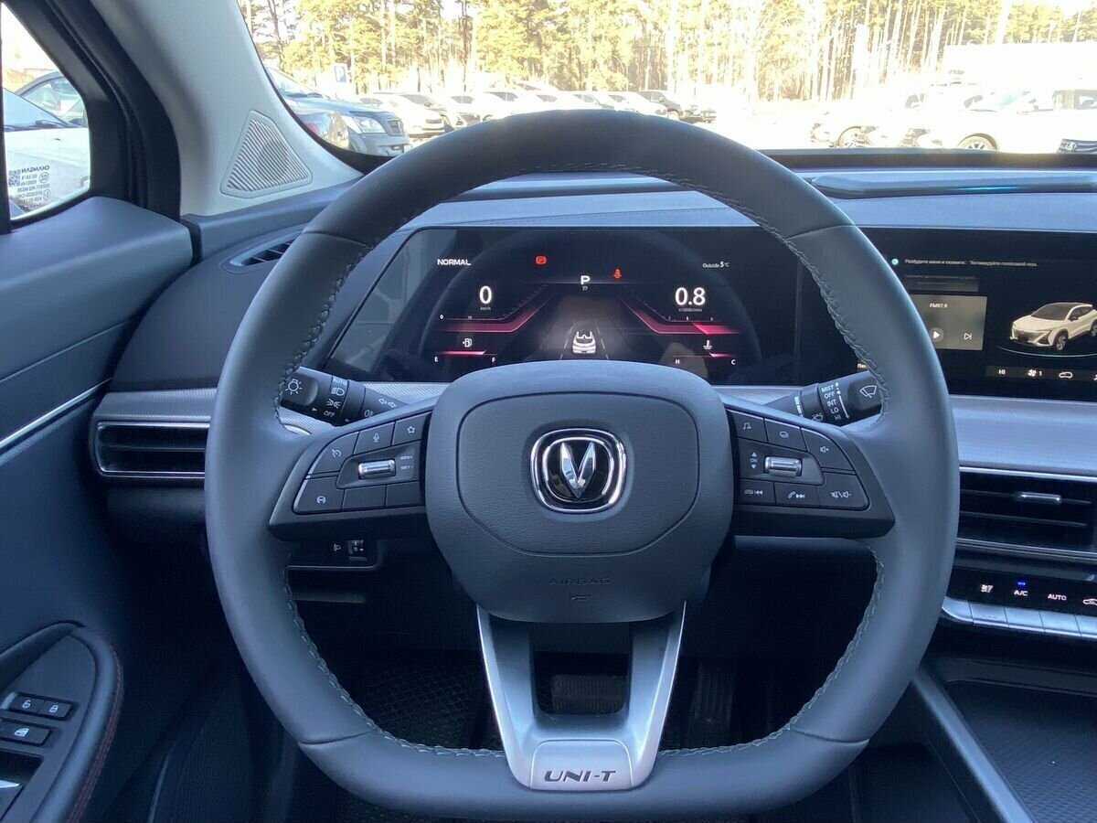 Changan UNI-T, 2023 Фото №10