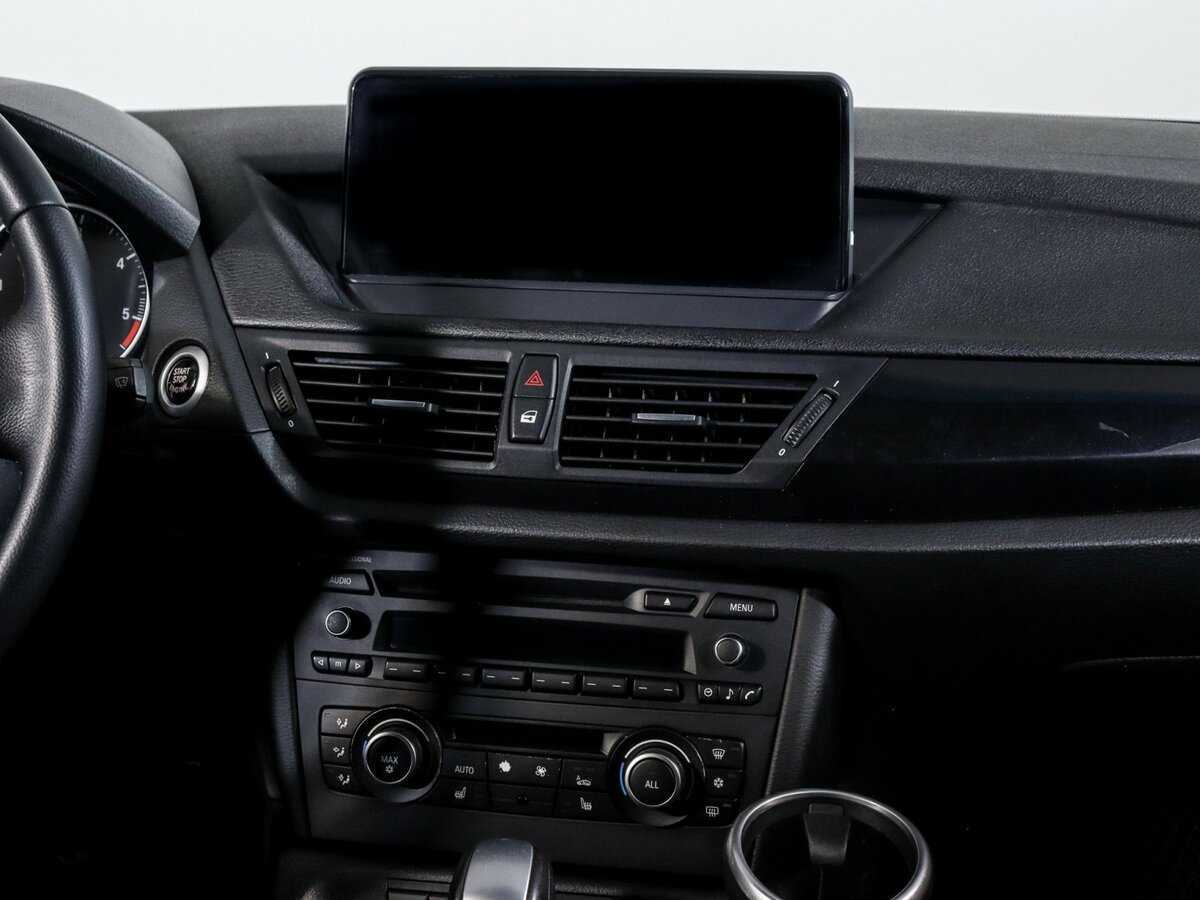 BMW X1 20d, 2011 Фото №10