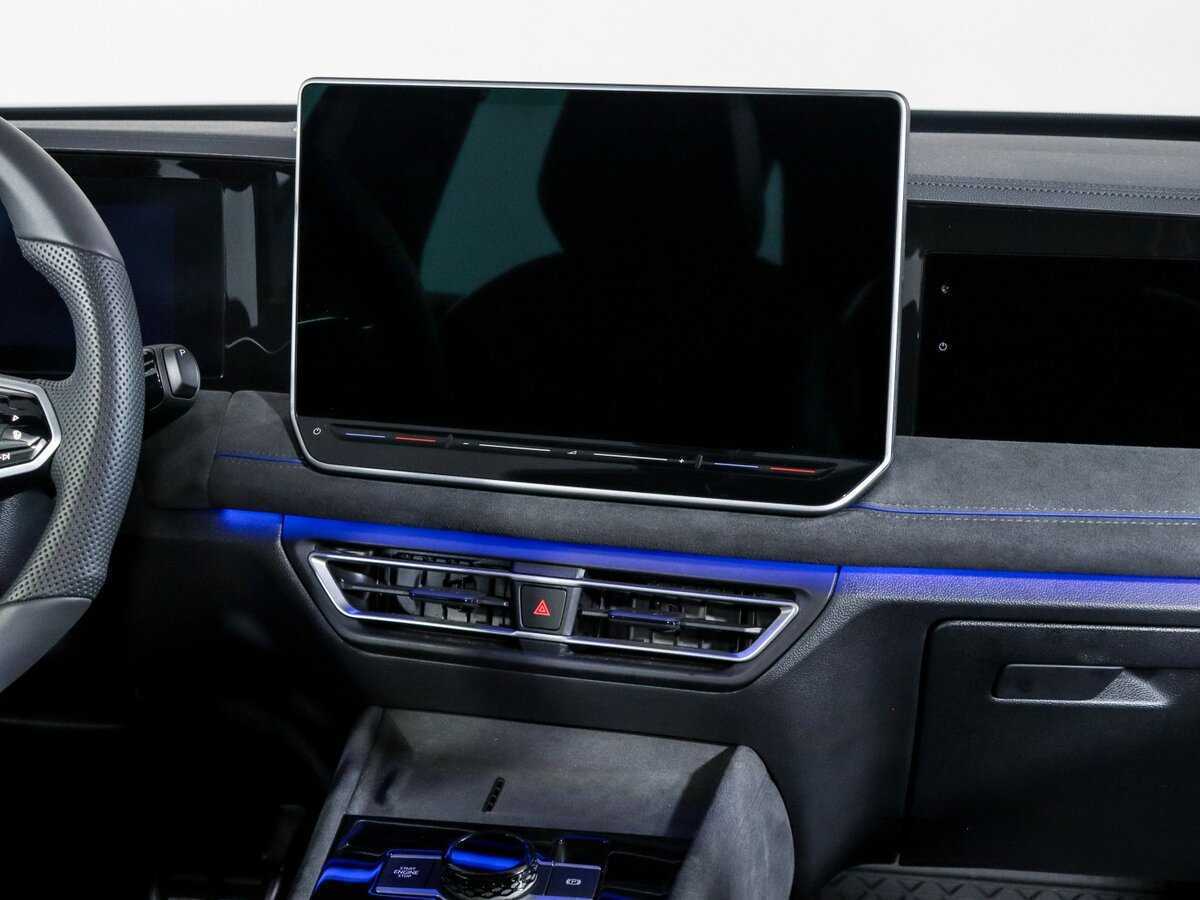 Volkswagen Tiguan L Pro, 2024 Фото №10