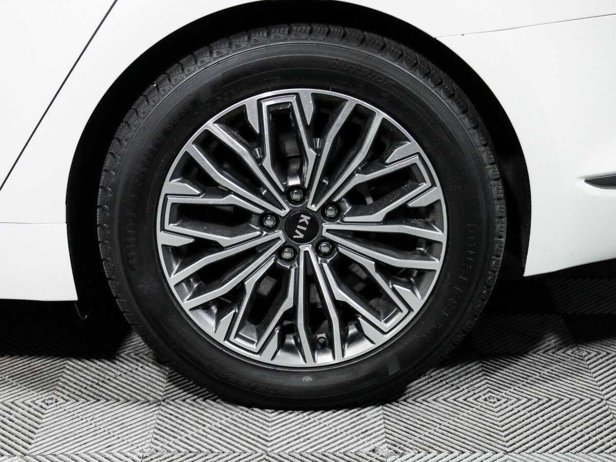 Kia K900, 2019 Фото №12