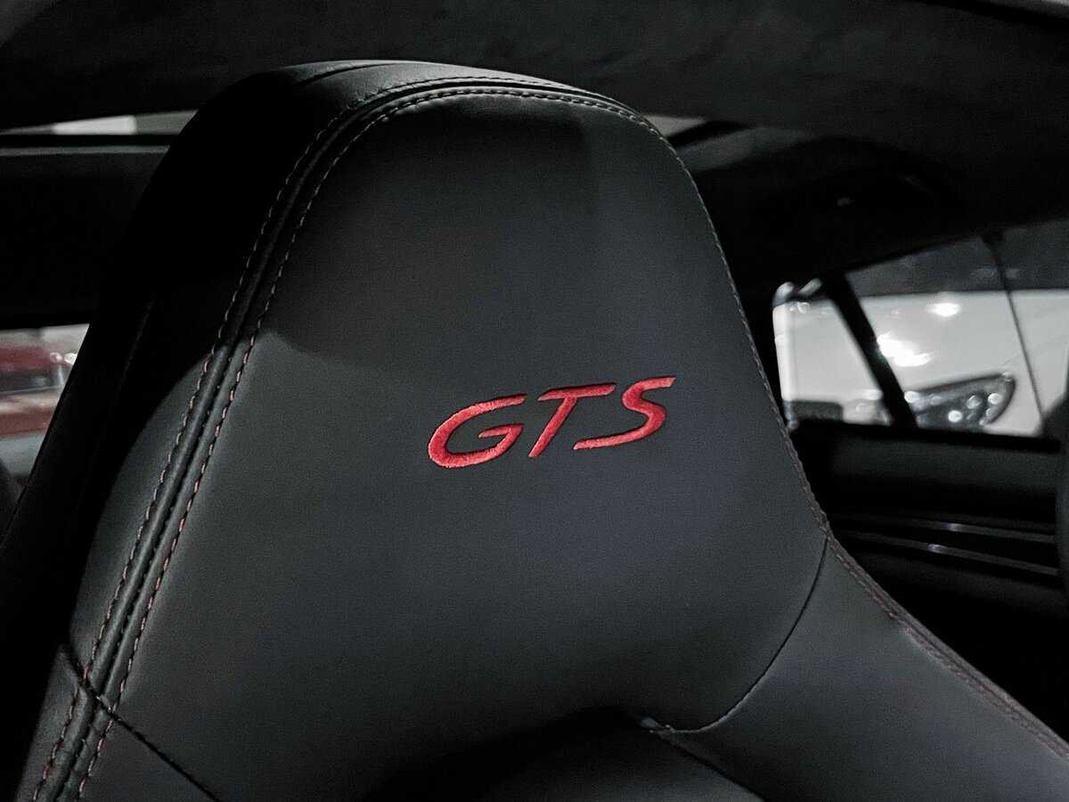 Porsche Panamera GTS, 2020 Фото №19