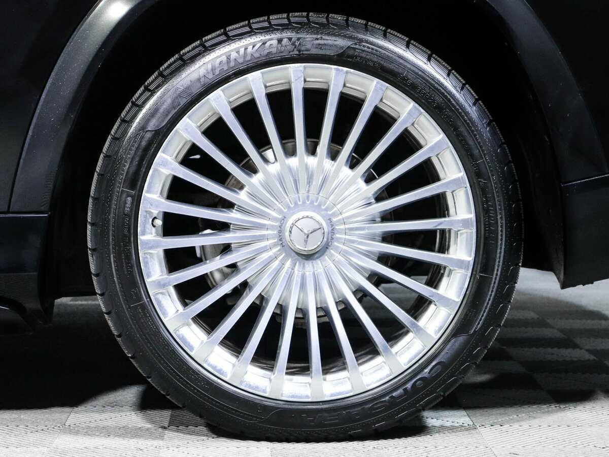 Mercedes-Benz Maybach GLS 600, 2020 Фото №12