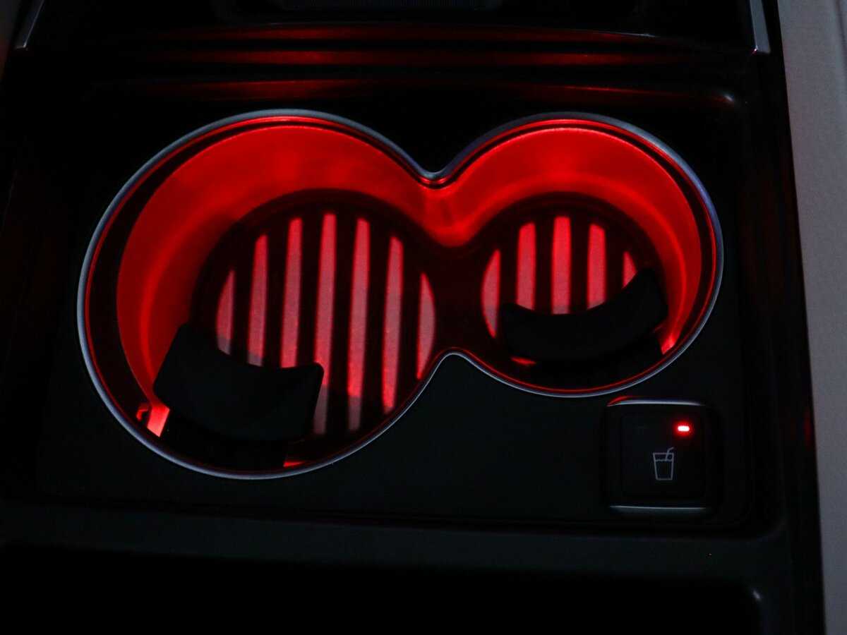 Mercedes-Benz Maybach GLS 600, 2020 Фото №27