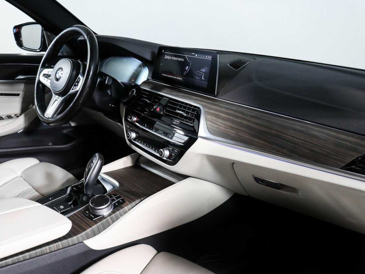 BMW 5 серии 530d xDrive, 2019 - 127 376 км. | Фото №6