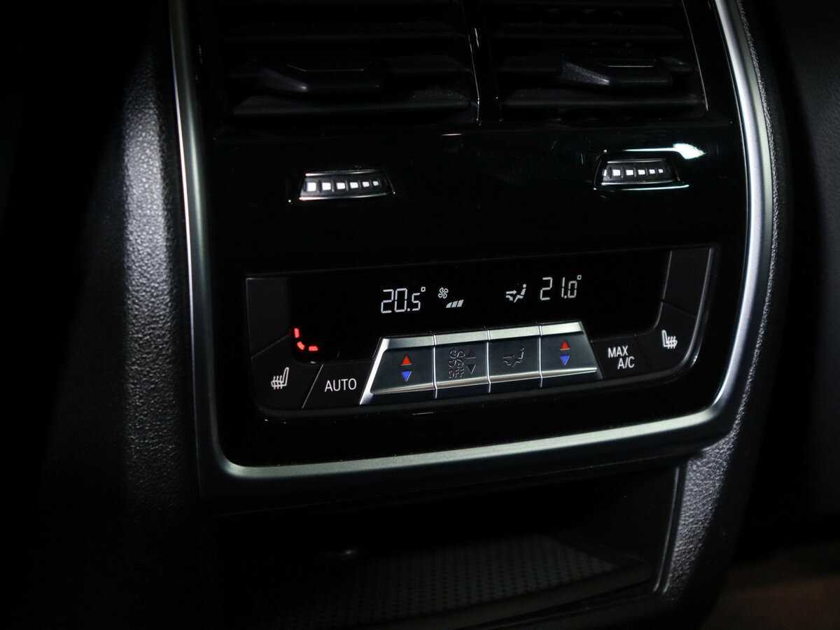 BMW X7 30d, 2021 Фото №26