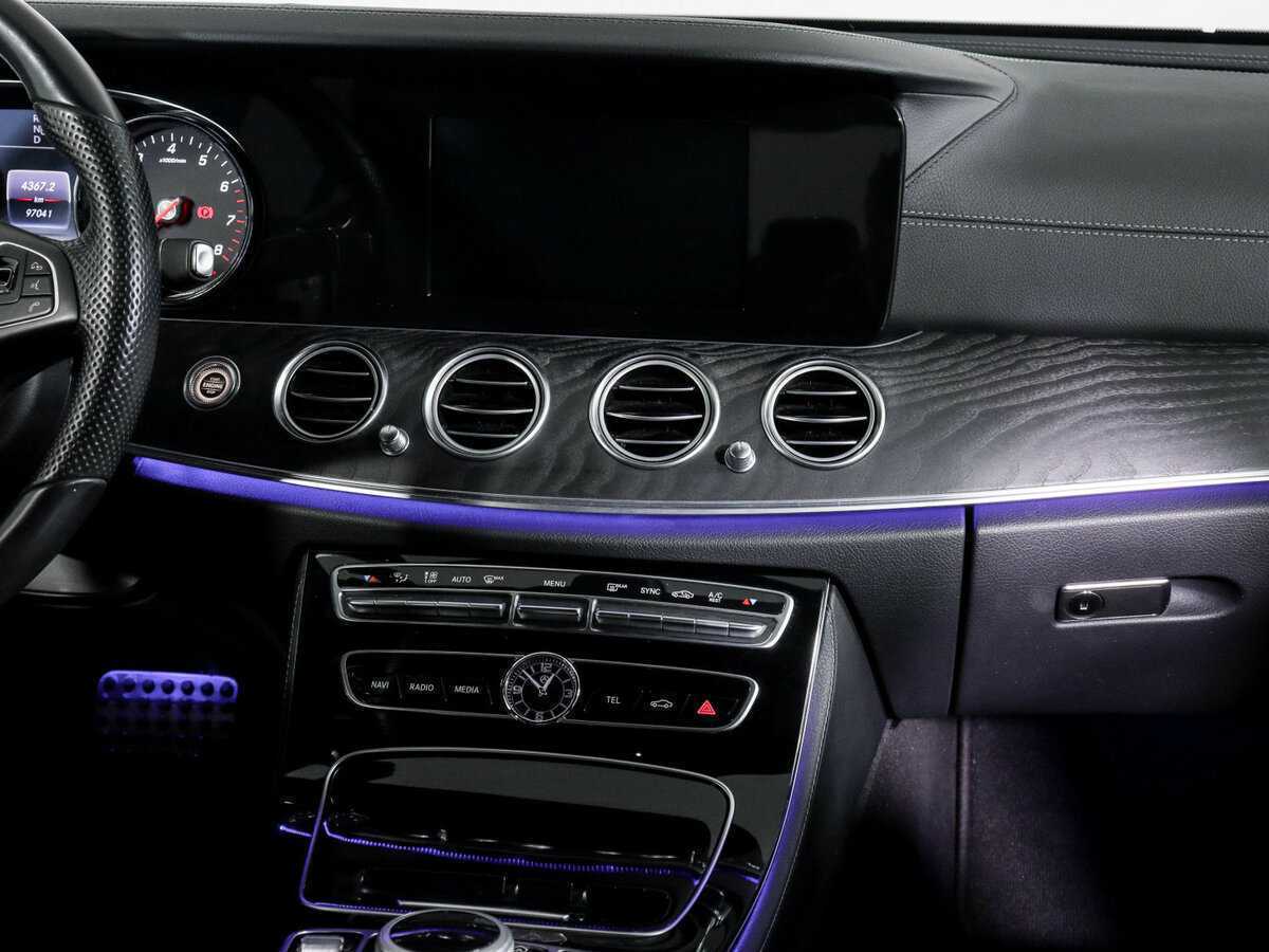 Mercedes-Benz E-Класс 200, 2016 Фото №10