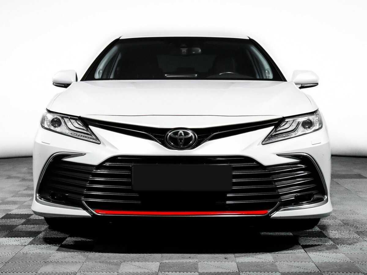 Toyota Camry, 2021 - 67 750 км. | Фото №2