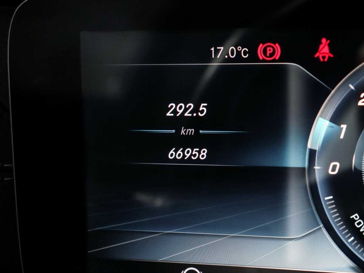 Mercedes-Benz E-Класс 350 e, 2018 - 66 957 км. | Фото №8