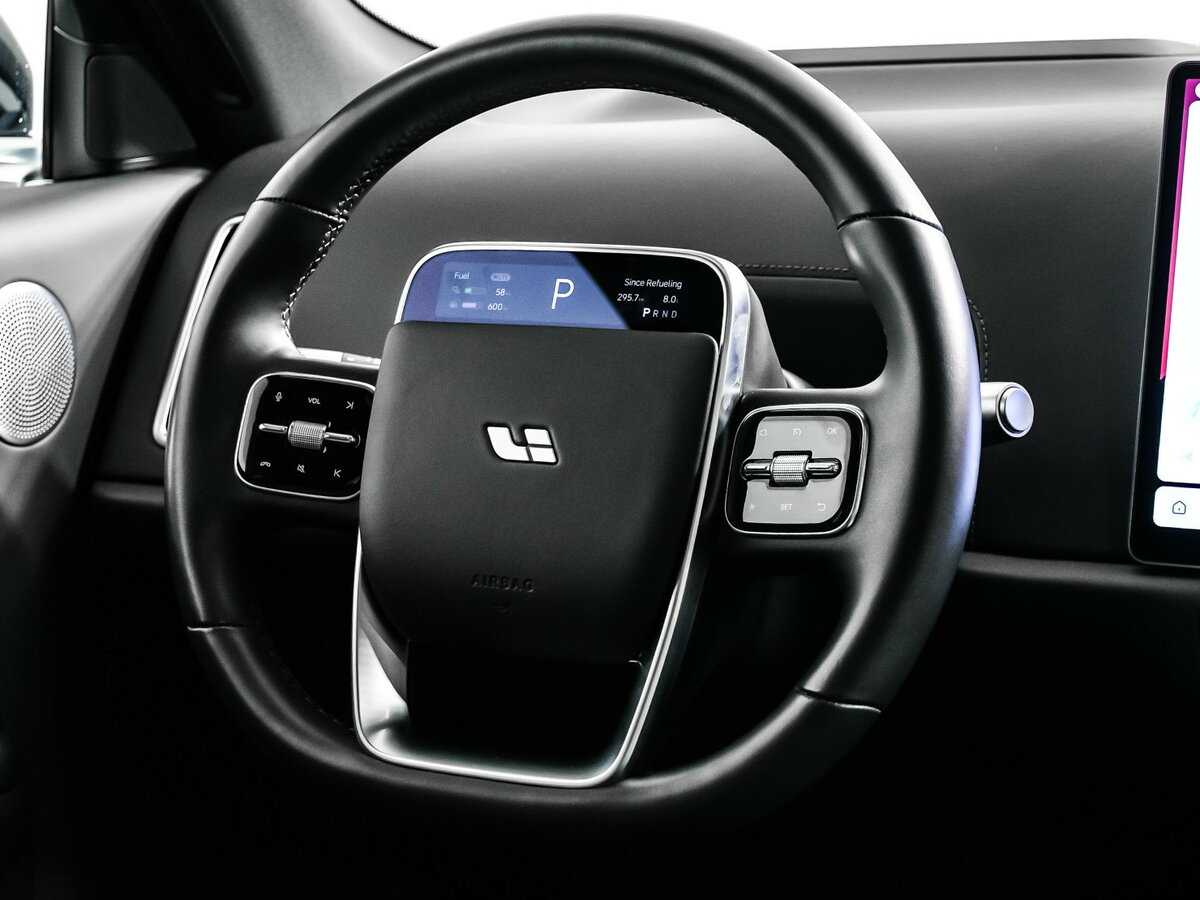 Lixiang L9 44.5 kWh, 2024 Фото №11