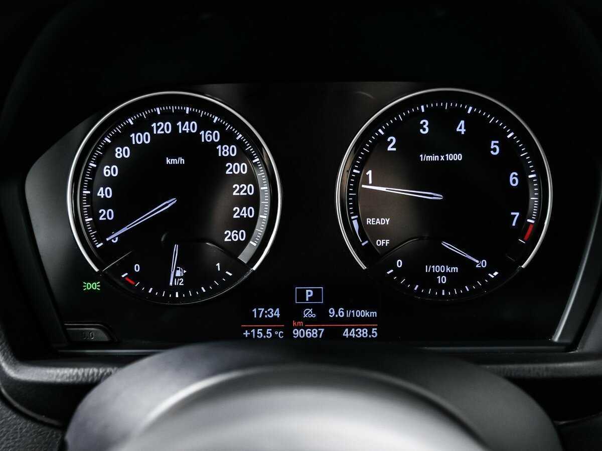 BMW X1 20i xDrive, 2020 Фото №10